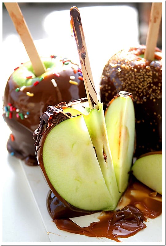 chocolate dipped caramel apples